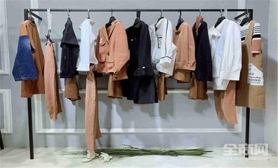 服裝加盟與設(shè)計(jì)的雙贏策略